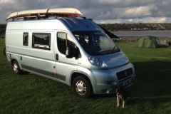 photo1